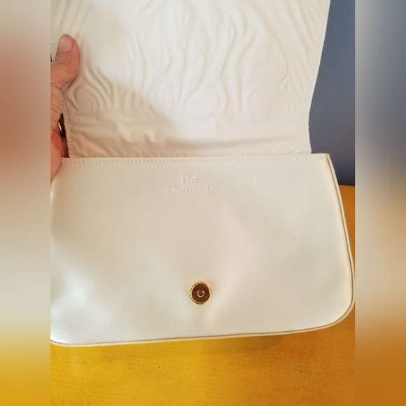 Dior cosmetic crossbody bag - Picture 5 of 10